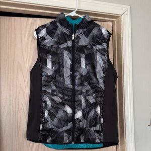 Reversible Geometric Black, and Teal Vest XL